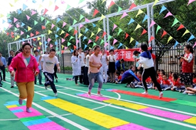 宜宾成都学校亲子趣味运动会