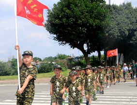 野外拉练